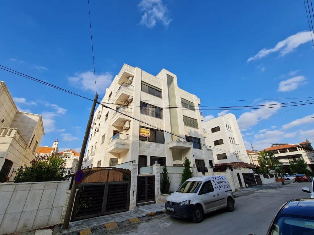 Apartment for Rent and Sale in Al Swaifyeh