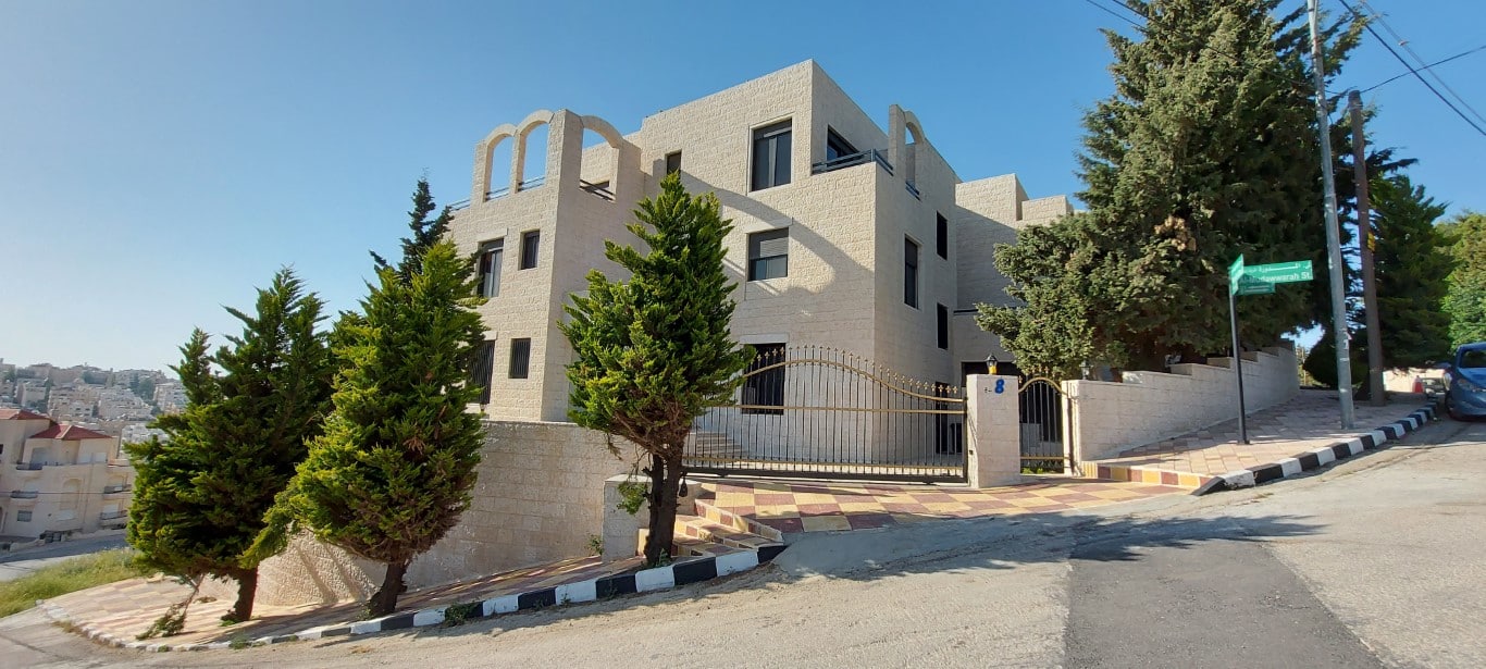 Semi Villa in Abdoun For Sale