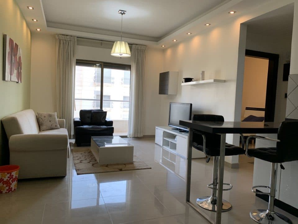 2 Bedrooms Apartment for Rent