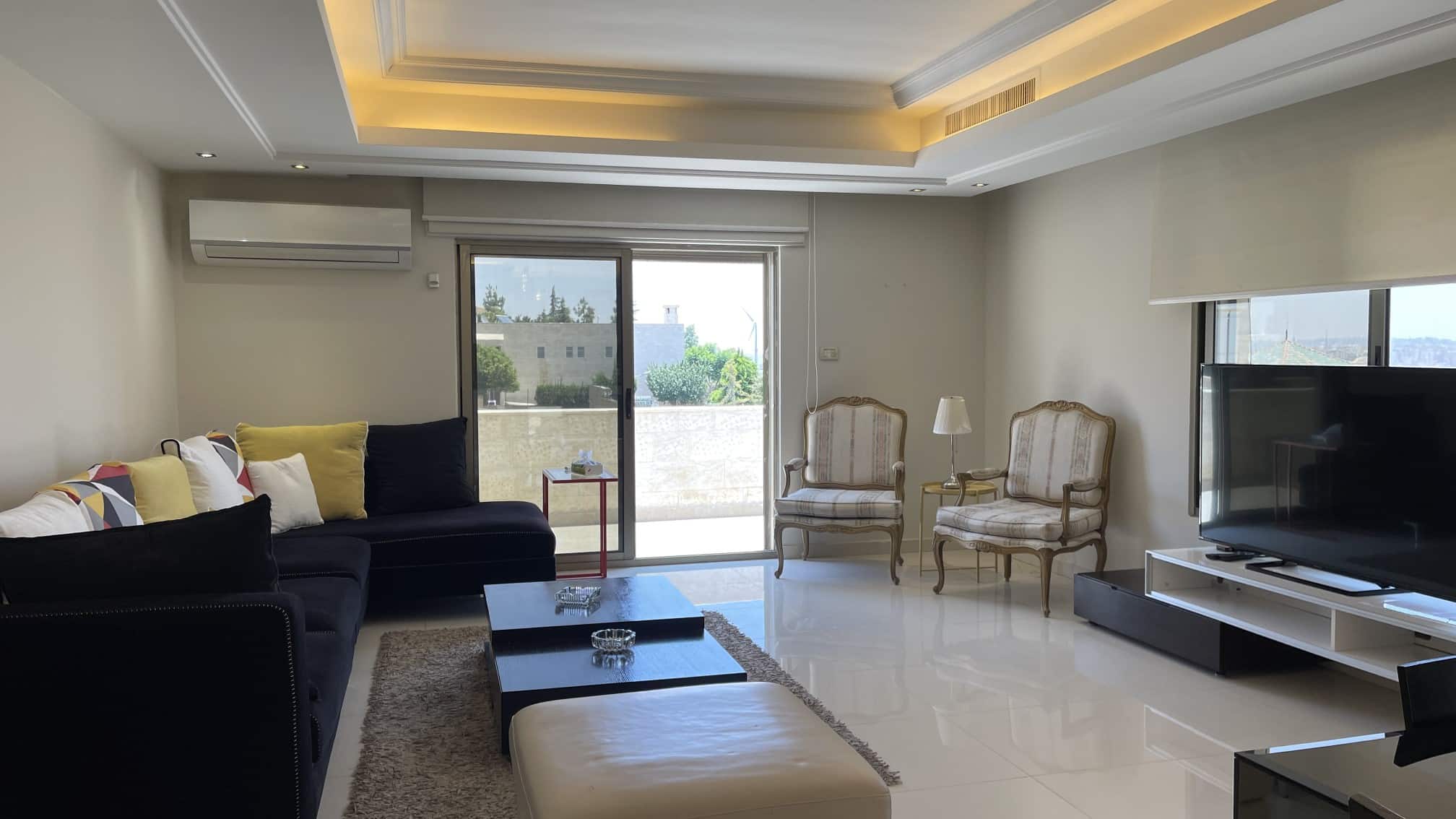 1-BR Roof in Abdoun