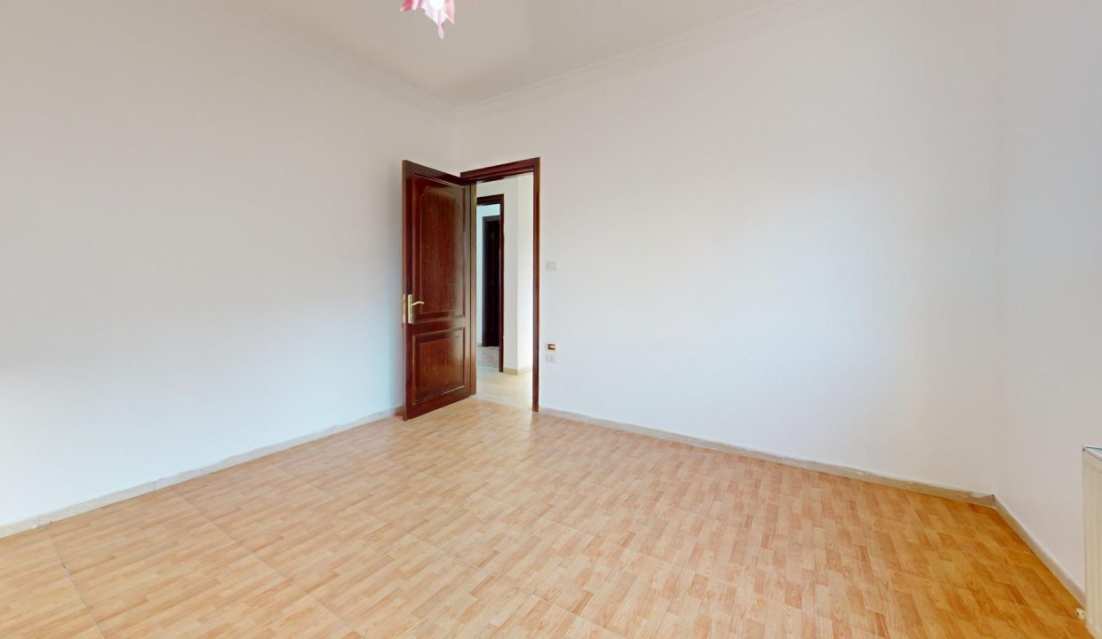 Unfurnished-Apartment-for-Rent-Bedroom 1