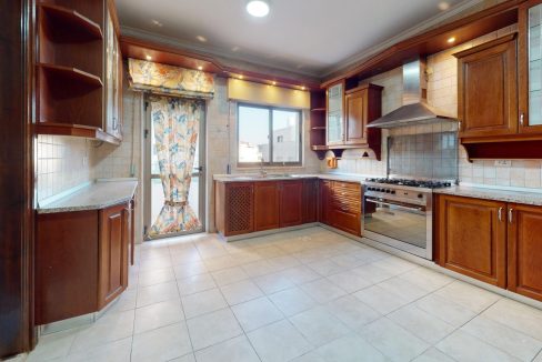 Unfurnished-Apartment-for-Rent-Kitchen