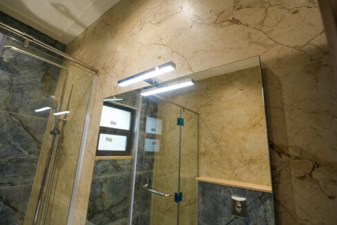 Kids bathroom (Custom)