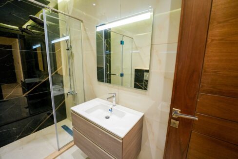 smaller - Master bathroom (Custom)